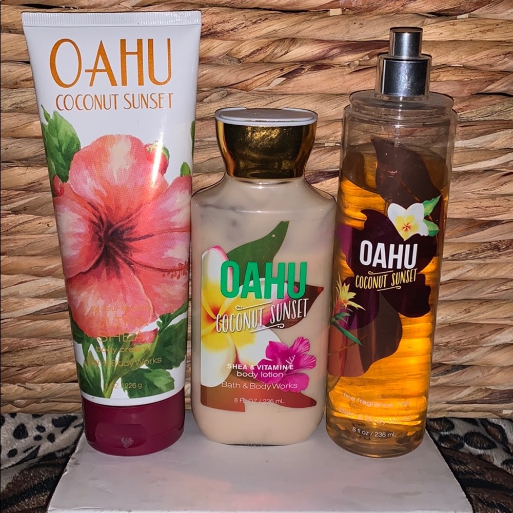 Bath and Body Works Oahu Coconut 🥥 Sunset 🌅
